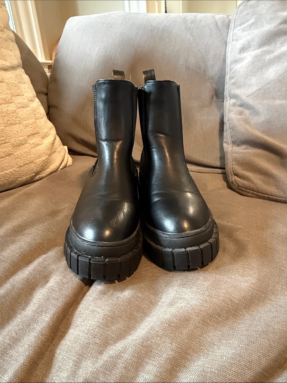 Women's Black Chunky Platform Chelsea Ankle Boots